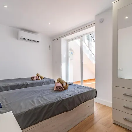 Apartment Ct 196 - Faro's Horizonte - - Beach, Golf & Pool *