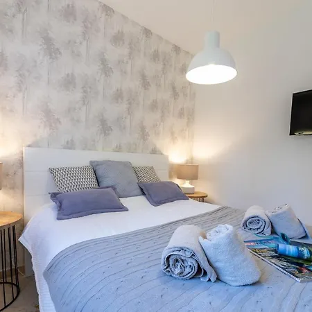 Ct 196 - Faro's Horizonte - - Beach, Golf & Pool Apartment *